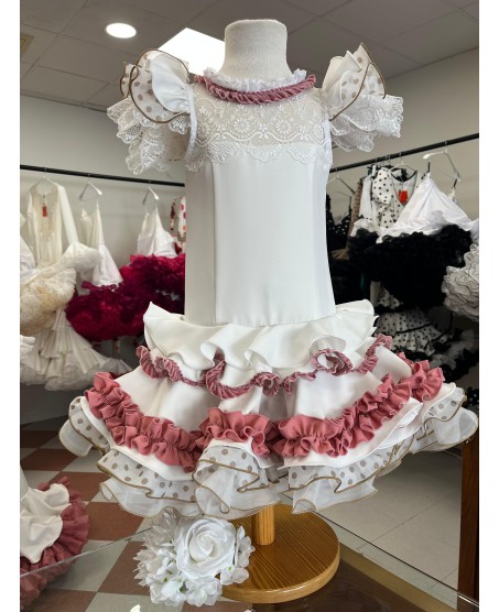 Mod. blanco y rosa maquillaje